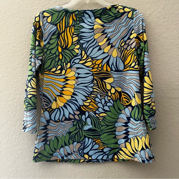 J. McLaughlin abstract print tee size S - Picture 2 of 5